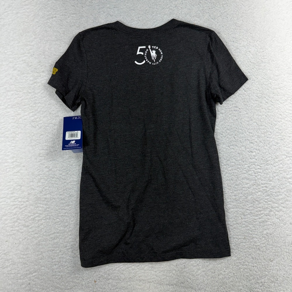 New Balance NYC Marathon T Shirt 2017 TCS Gray Gold Medium WT03638M-BK NWT - Picture 7 of 8